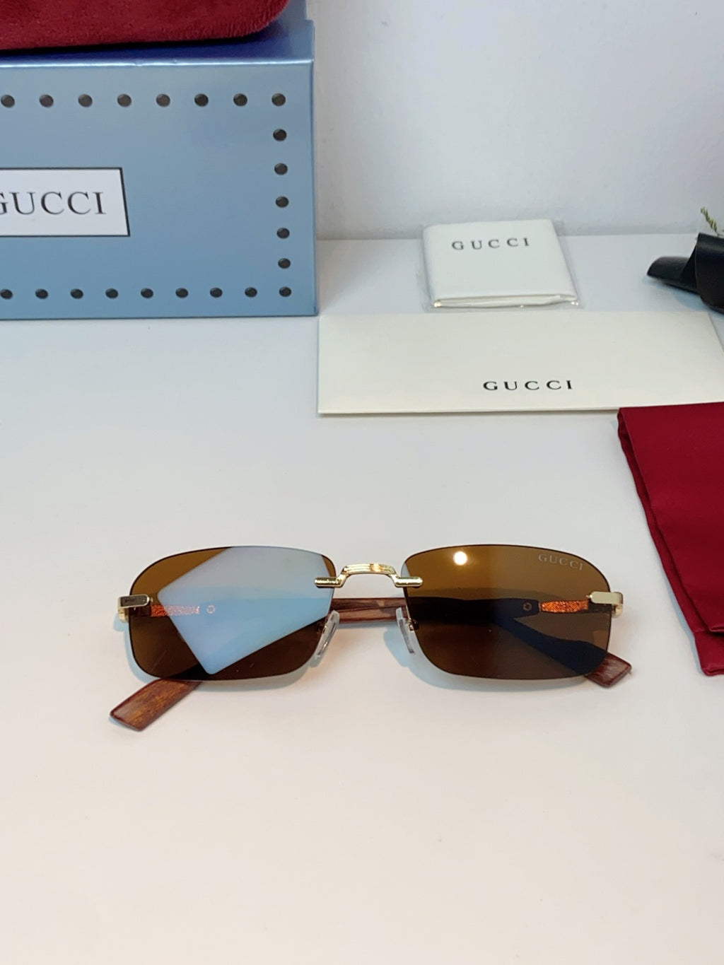 Gucci Lightweight Metal Rimless Brown Lens Sunglasses for Men & Women - detail image 10