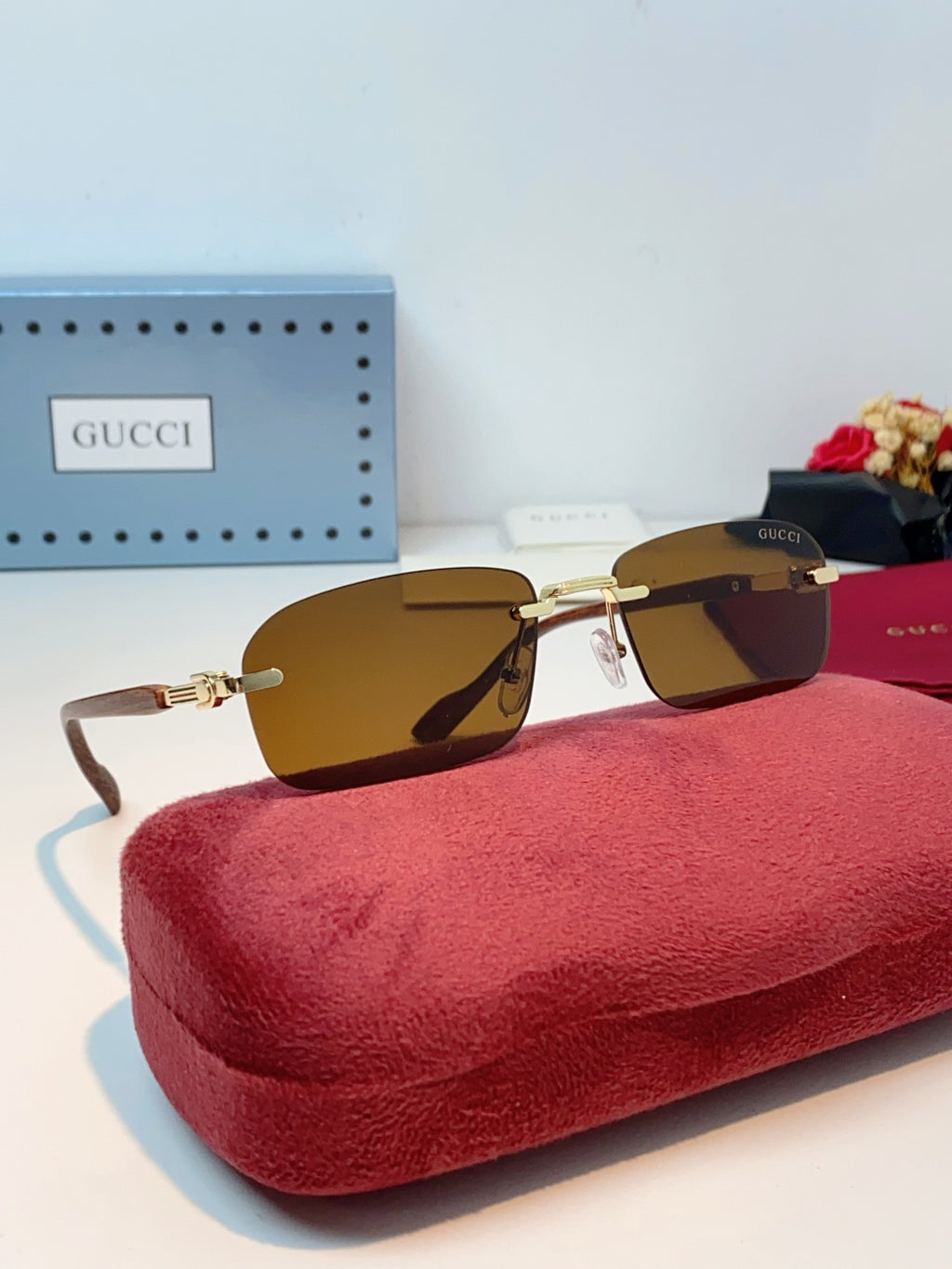 Gucci Lightweight Metal Rimless Brown Lens Sunglasses for Men & Women - detail image 11