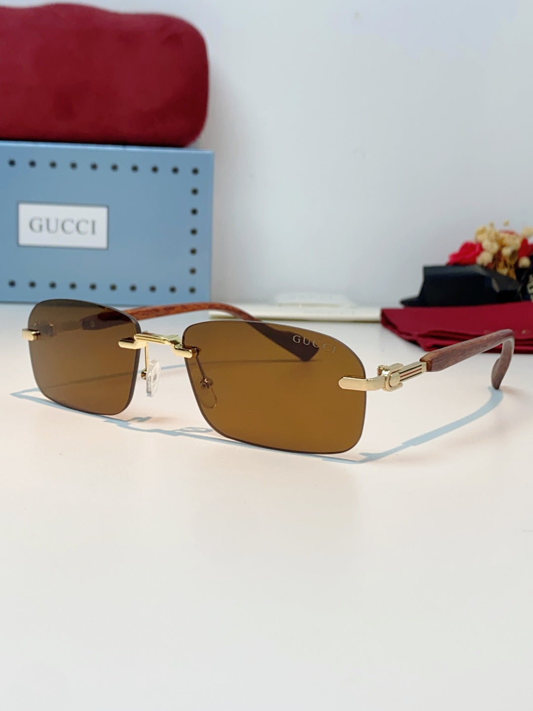 Gucci Lightweight Metal Rimless Brown Lens Sunglasses for Men & Women