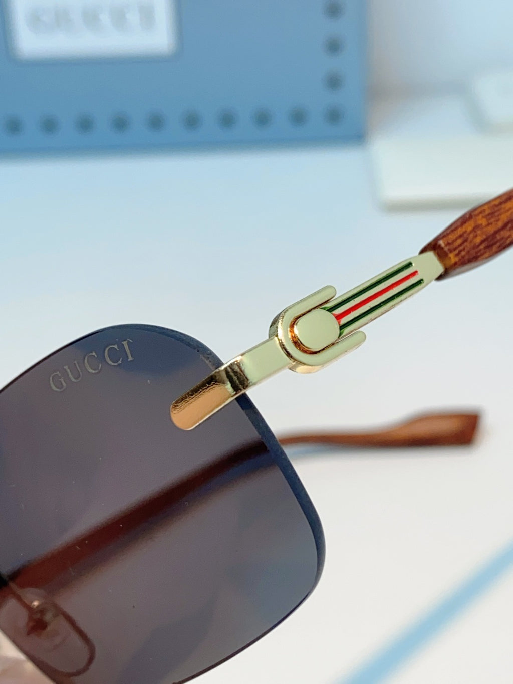 Gucci Lightweight Metal Rimless Black Lens Sunglasses for Men & Women - detail image 8