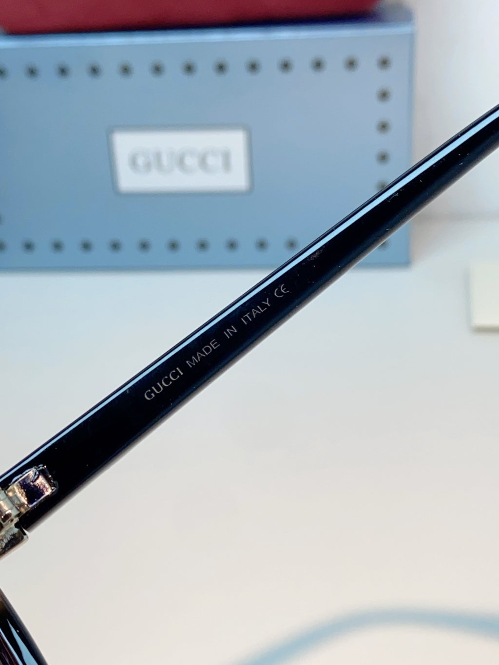 Gucci Aviator Red Lens Sunglasses for Men & Women - detail image 9