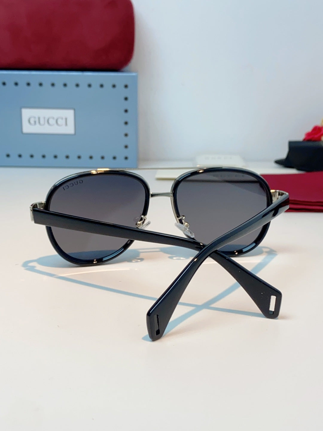 Gucci Aviator Gray Lens Sunglasses for Men & Women - detail image 3
