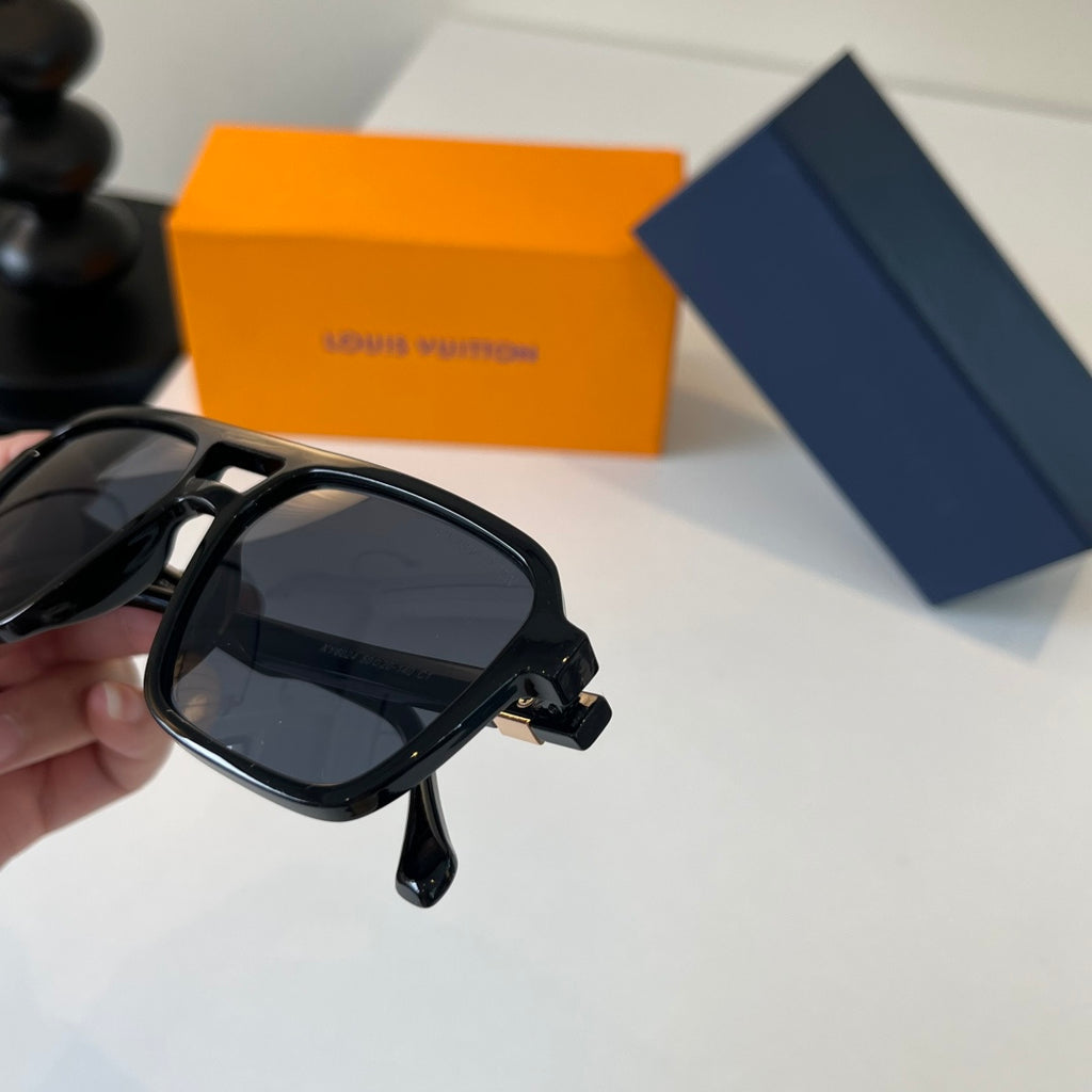 Louis Vuitton Fashion Black Lens Sunglasses for Men & Women - 414764 - detail image 6