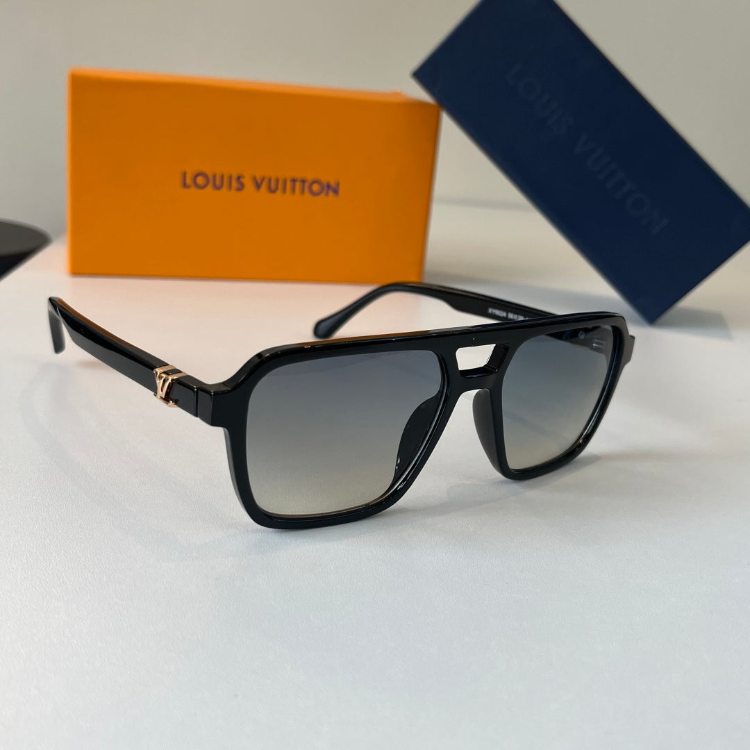 Louis Vuitton Fashion Silver Lens Sunglasses for Men & Women - 414767