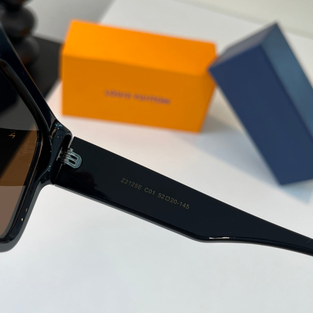 Louis Vuitton Fashion Black Lens Sunglasses for Men & Women - 414769 - detail image 10