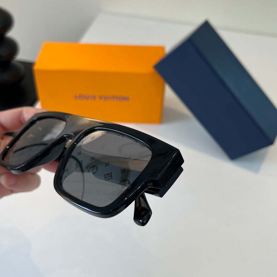 Louis Vuitton Fashion Black Lens Sunglasses for Men & Women - 414770 - detail image 6