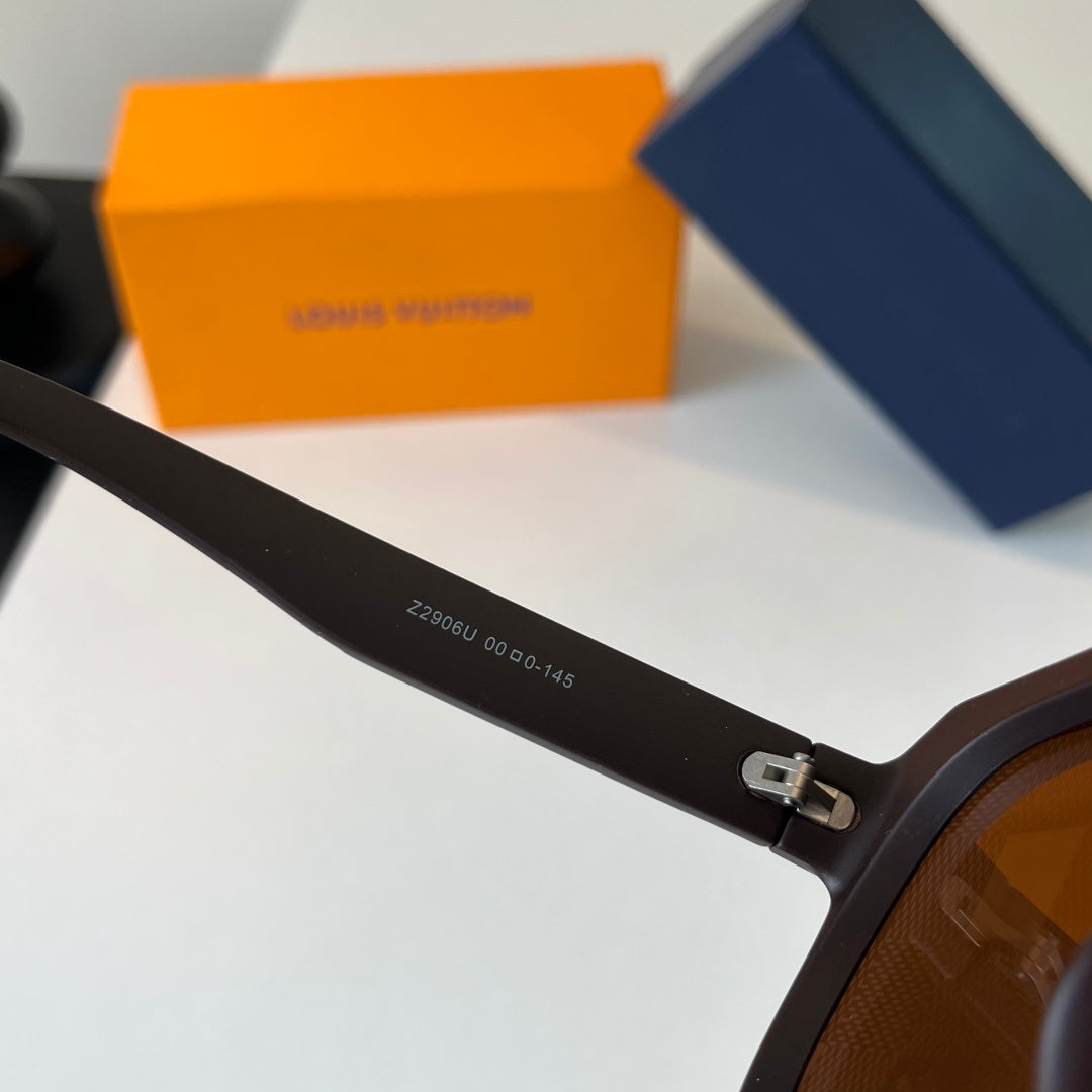 Louis Vuitton Fashion Black Lens Sunglasses for Men & Women - 414773 - detail image 8