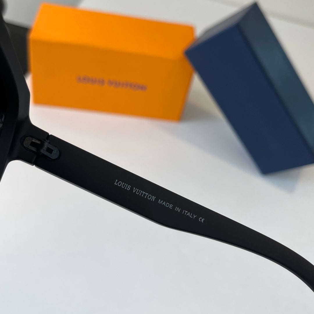 Louis Vuitton Fashion Blue Lens Sunglasses for Men & Women - 381907 - detail image 10
