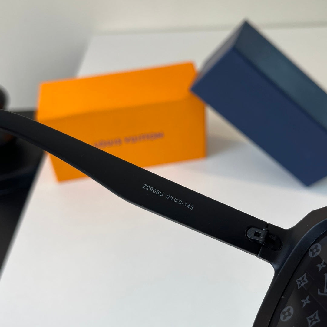 Louis Vuitton Fashion Blue Lens Sunglasses for Men & Women - 381907 - detail image 9