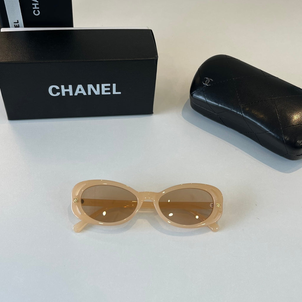 Chanel Fashion Gold Lens Sunglasses for Men & Women - 415188 - detail image 4