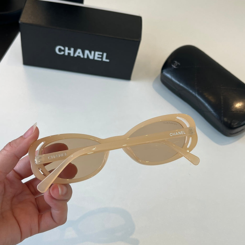 Chanel Fashion Gold Lens Sunglasses for Men & Women - 415188 - detail image 8