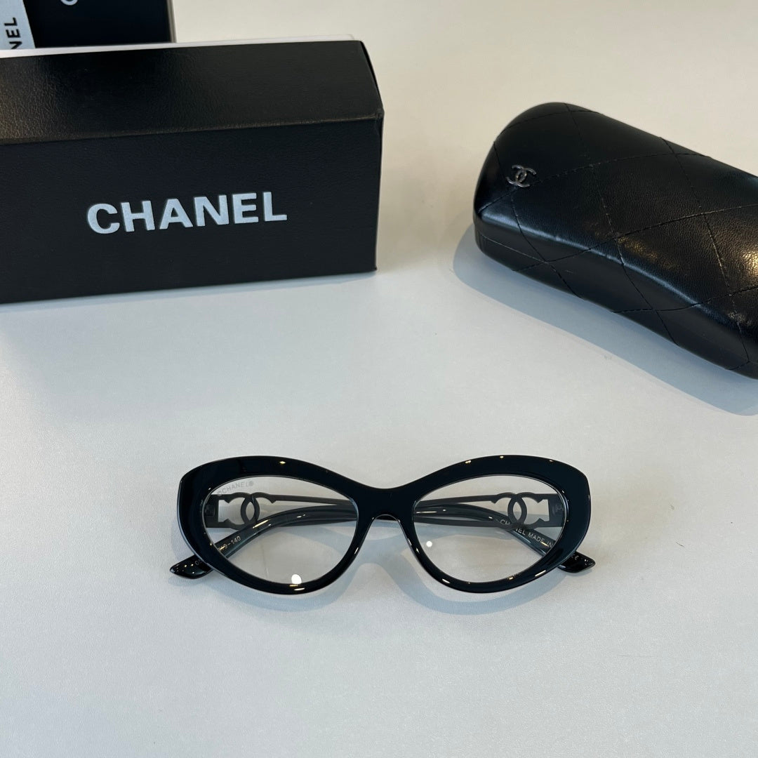 Chanel Fashion Black Lens Sunglasses for Men & Women - 382170 - detail image 3