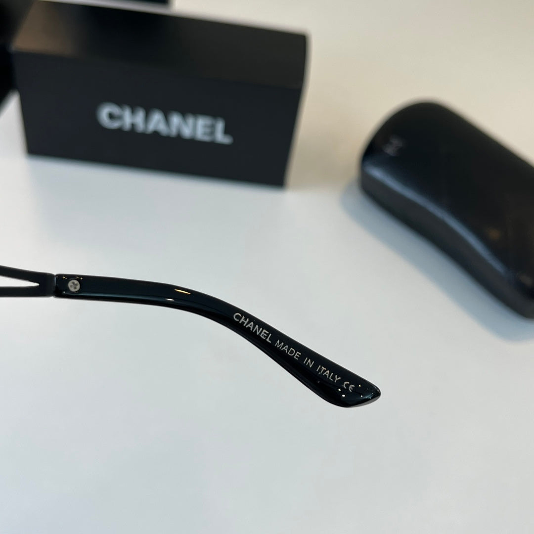 Chanel Fashion Black Lens Sunglasses for Men & Women - 382171 - detail image 10