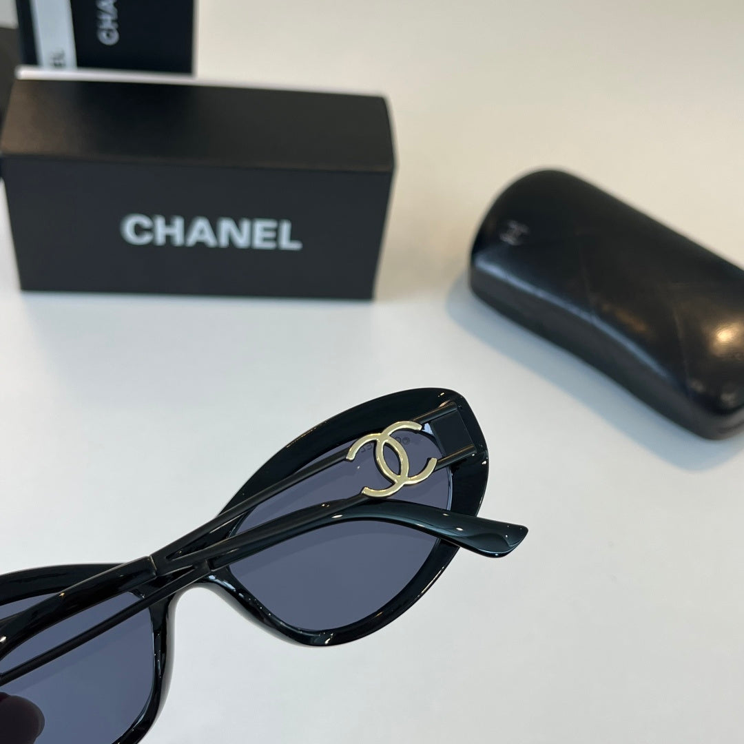 Chanel Fashion Black Lens Sunglasses for Men & Women - 358088 - detail image 7