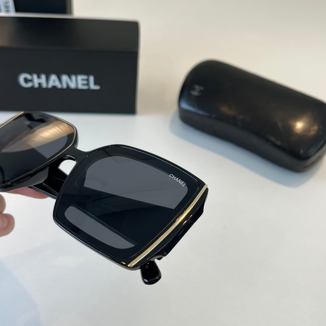 Chanel Fashion Black Lens Sunglasses for Men & Women - 358091 - detail image 5