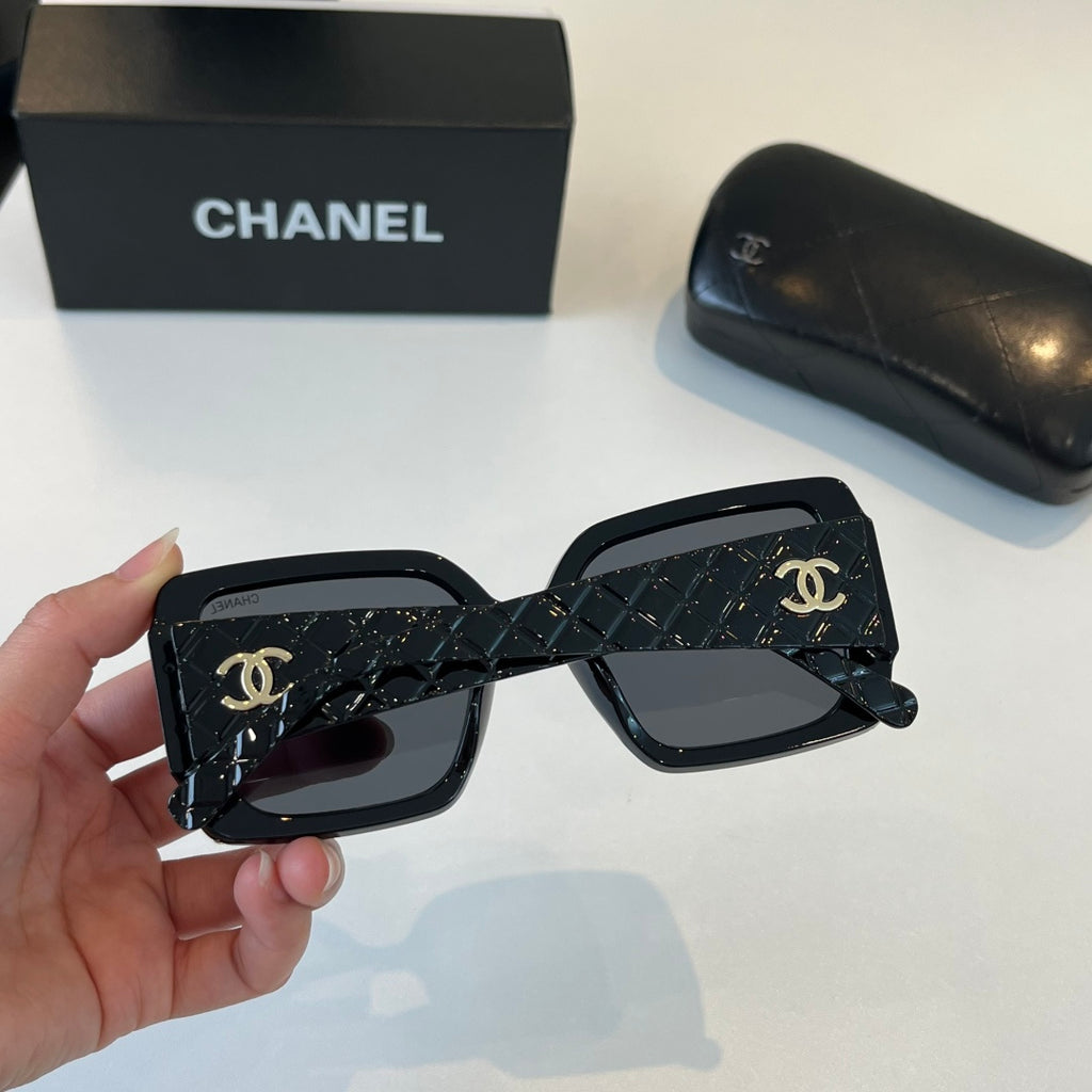Chanel Fashion Black Lens Sunglasses for Men & Women - 358091 - detail image 7