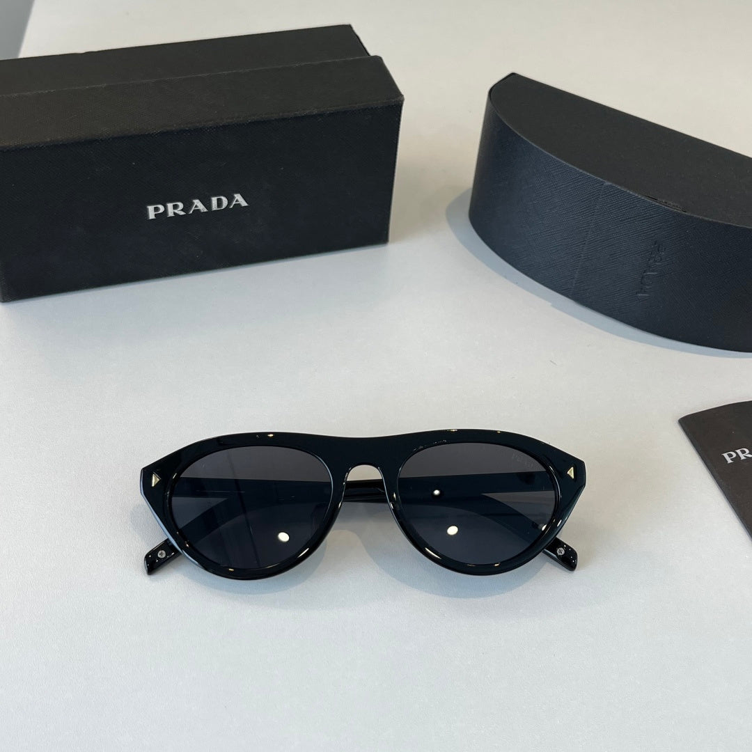 Prada Fashion Black Lens Sunglasses for Men & Women - 465634 - detail image 4