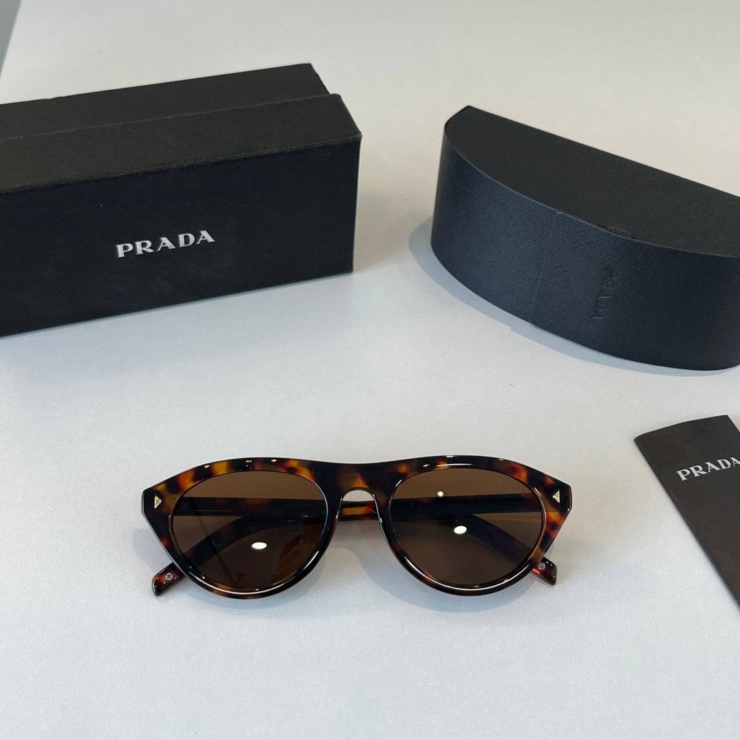 Prada Fashion Black Lens Sunglasses for Men & Women - 415719 - detail image 4