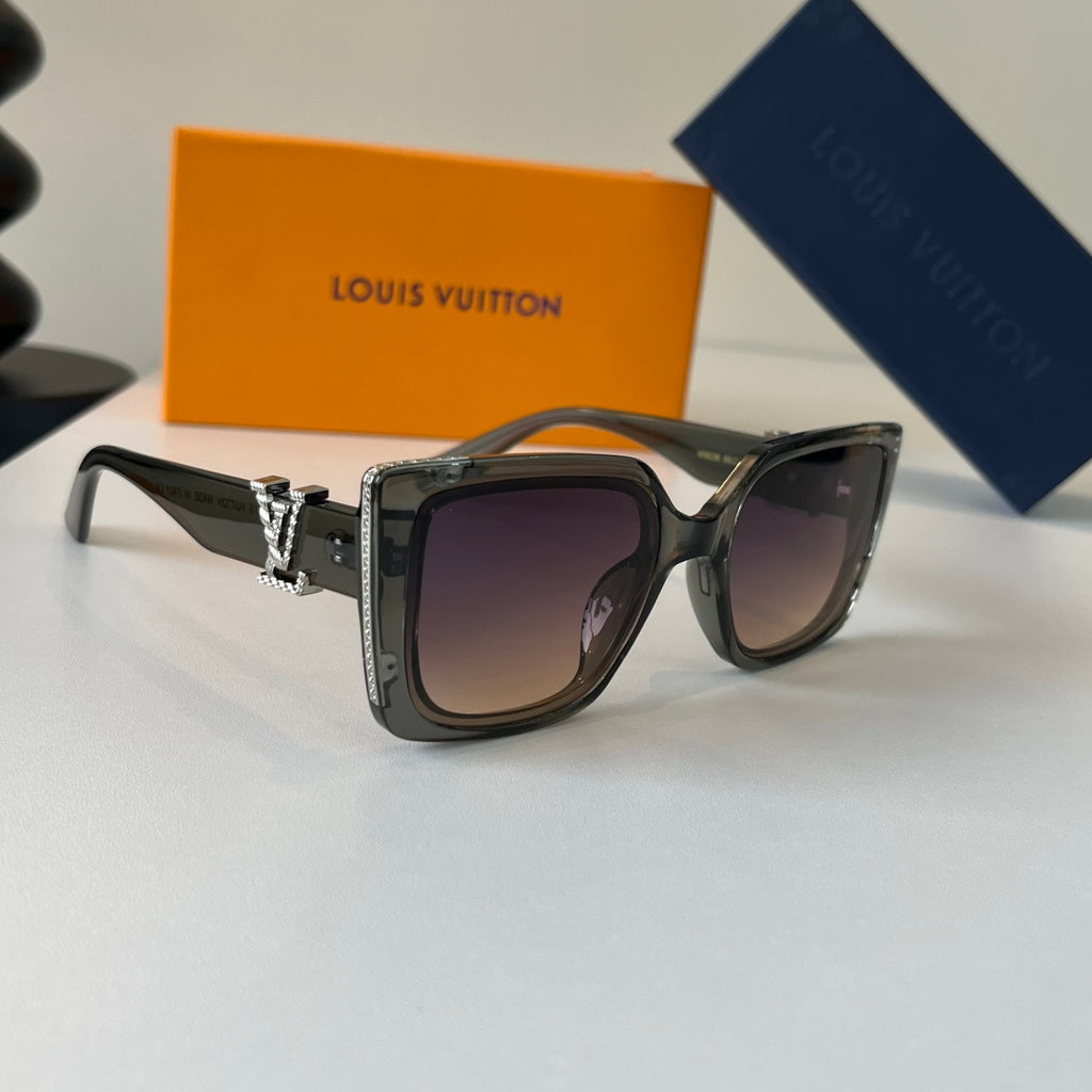 Louis Vuitton Fashion Silver Lens Sunglasses for Men & Women - 414758