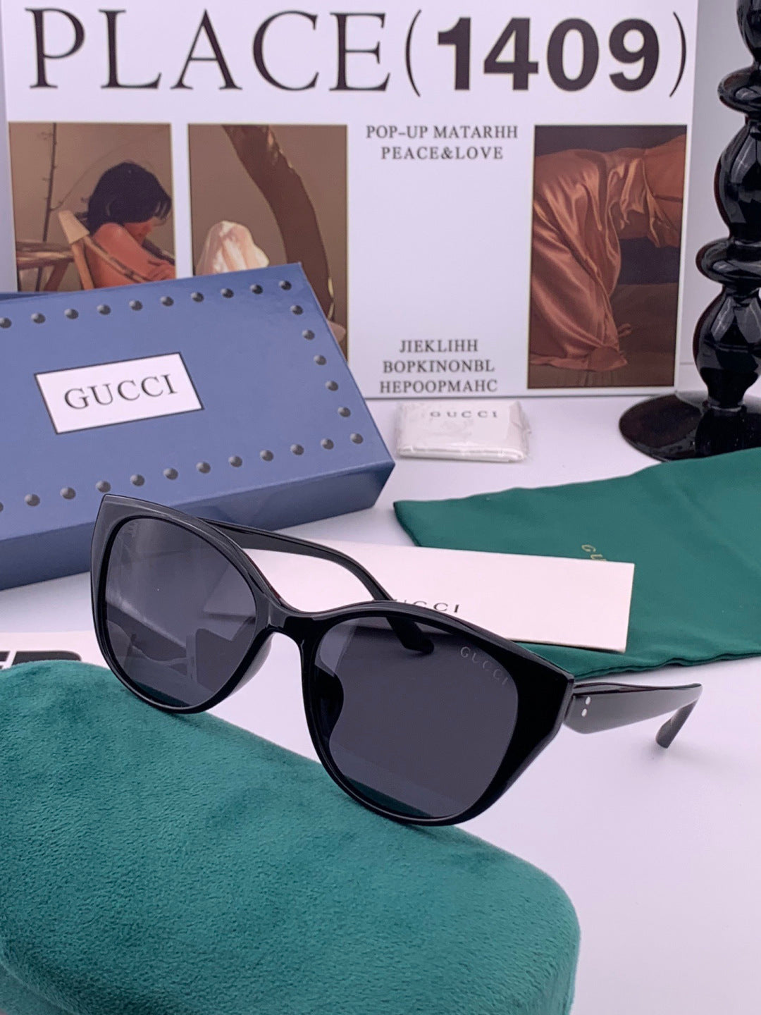 Chanel CH9787 Polarized Oversized Black Lens Sunglasses for Men & Women - detail image 4