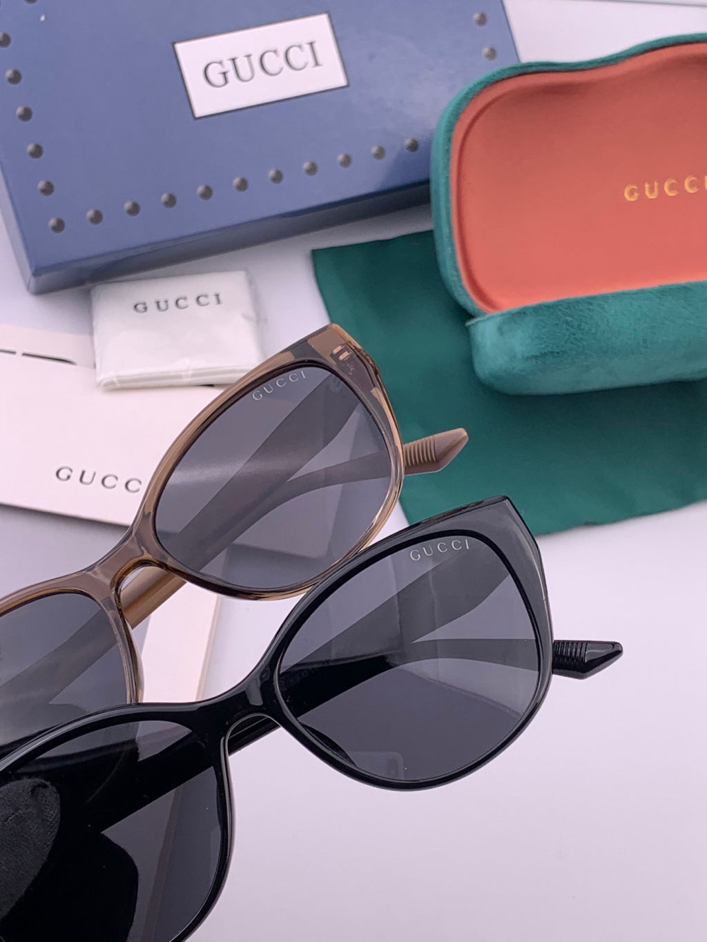 Chanel CH9787 Polarized Oversized Black Lens Sunglasses for Men & Women - detail image 6