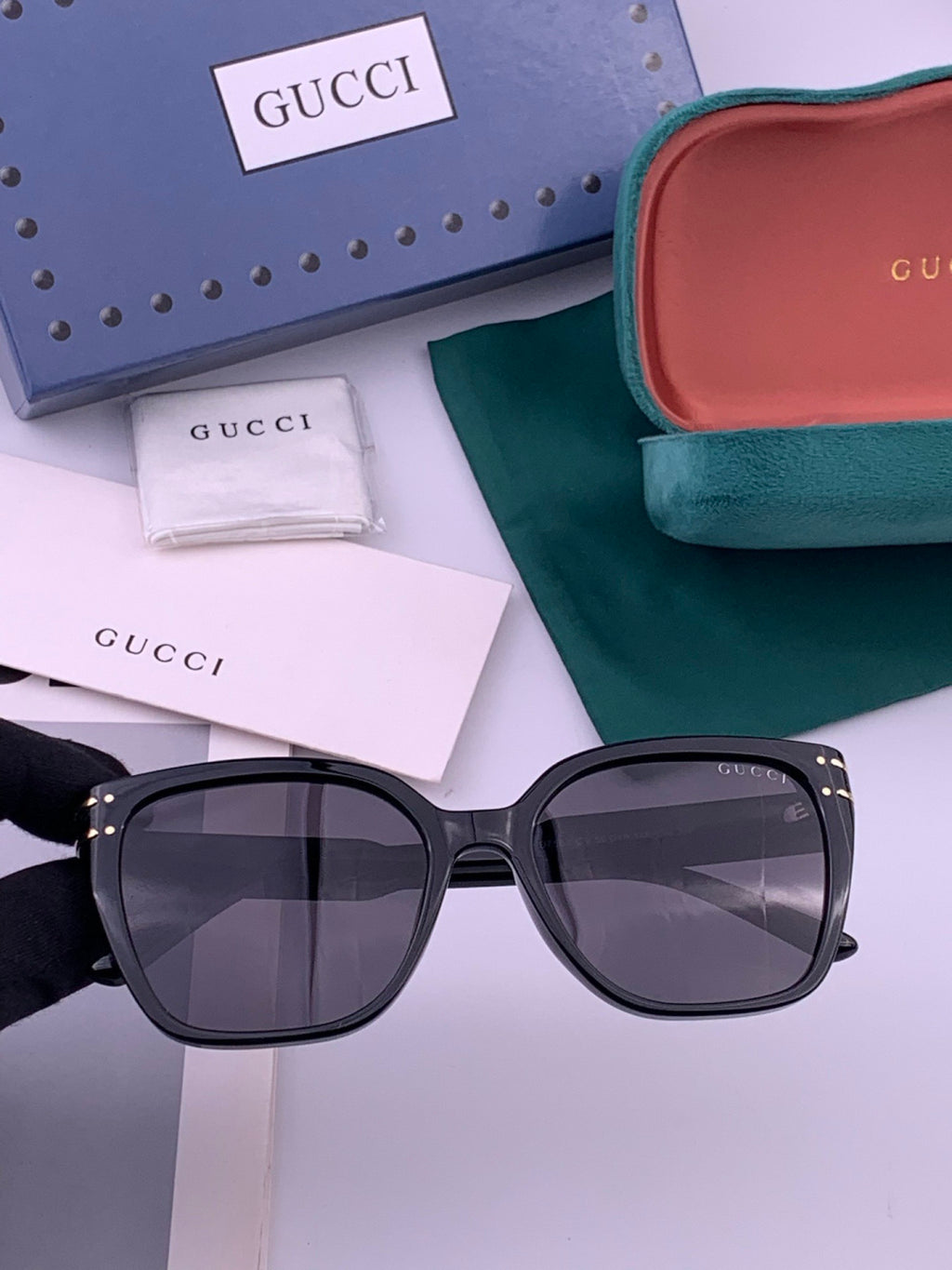 Gucci G0756 Polarized Square Black Lens Sunglasses for Men & Women - 357910