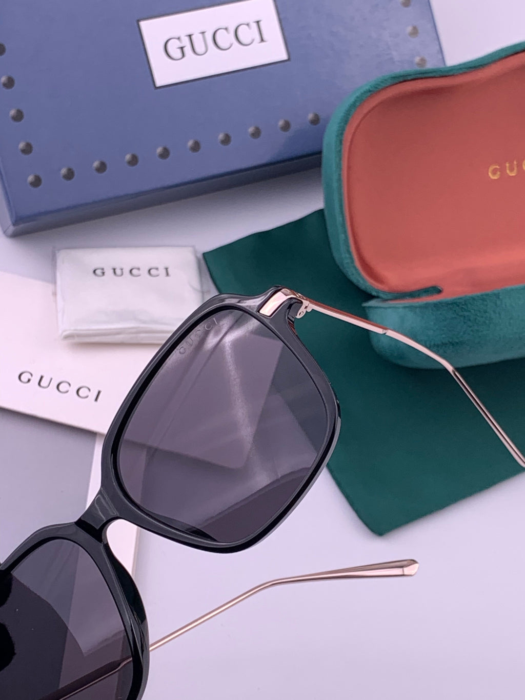 Gucci G87704 Polarized Square Brown Lens Sunglasses for Women - detail image 3