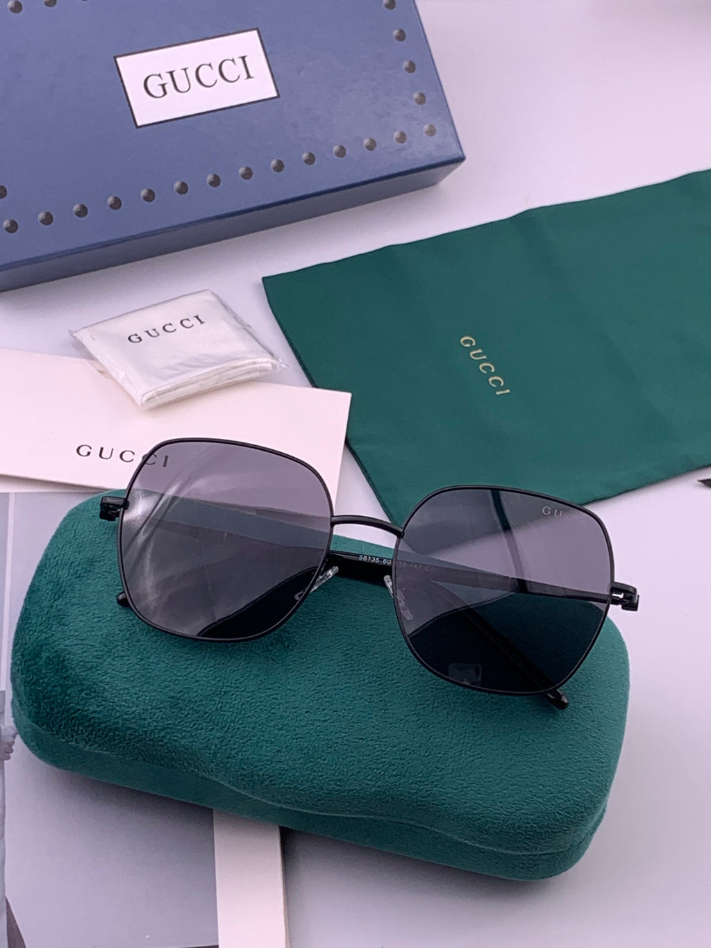 Gucci G55813 Fashion Black Lens Sunglasses for Men & Women - 357924 - detail image 6