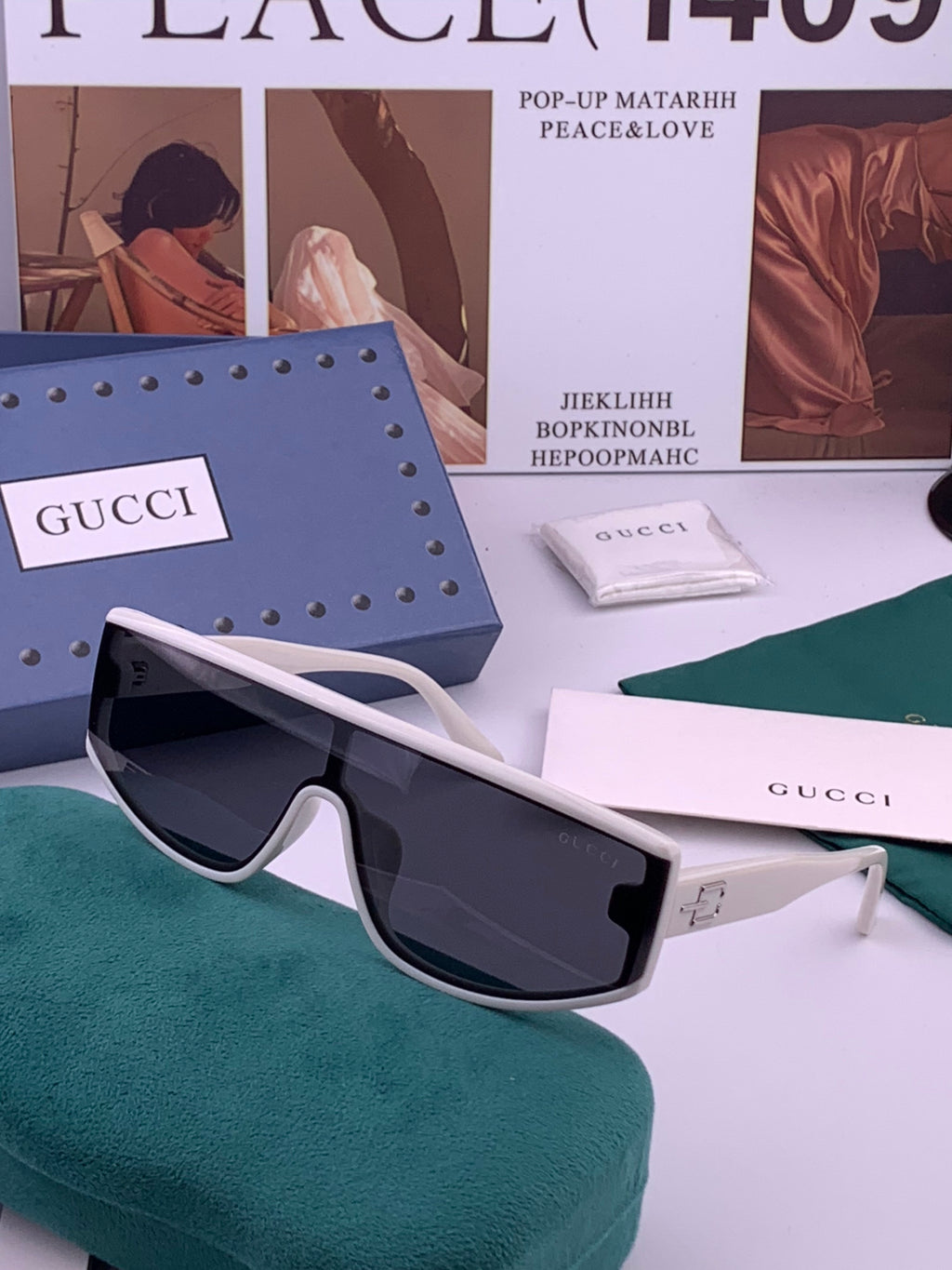 Gucci G3109 Fashion Black Lens Sunglasses for Men & Women - 357931 - detail image 2
