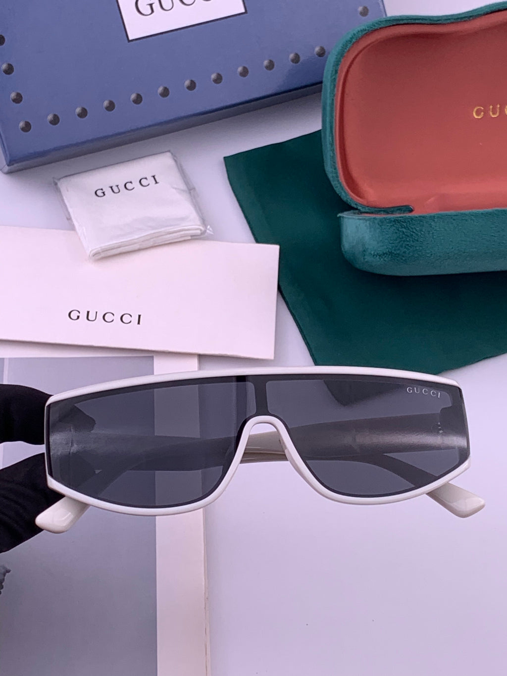 Gucci G3109 Fashion Black Lens Sunglasses for Men & Women - 357931