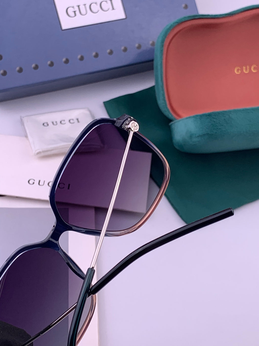 Gucci G9747 Polarized Round Black Lens Sunglasses for Women - 357932 - detail image 3
