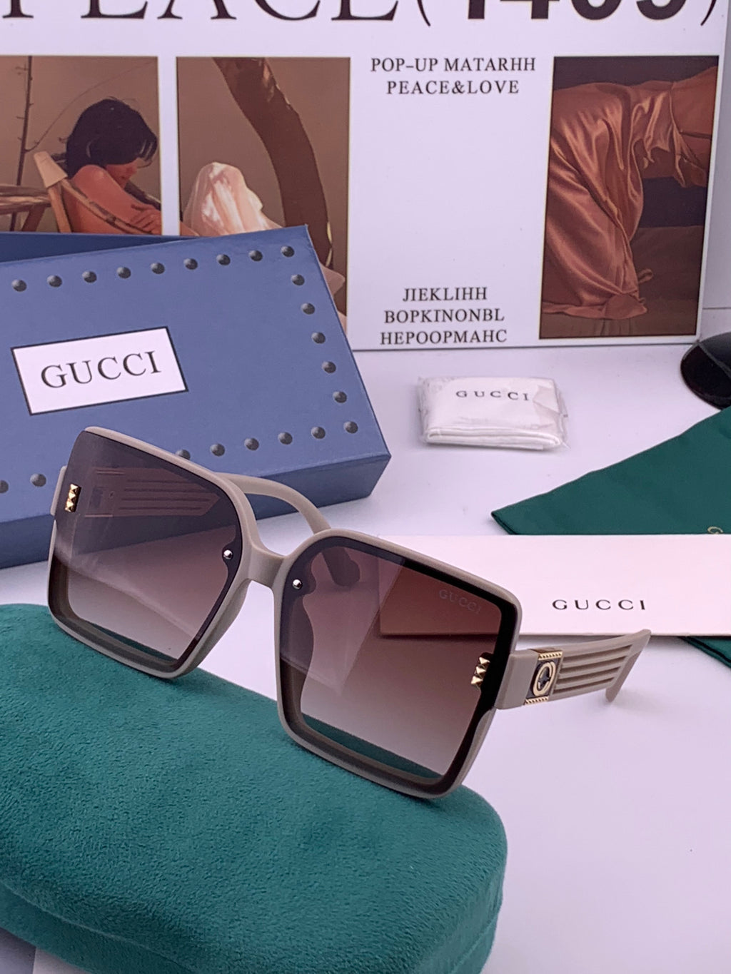 Gucci G2519 Polarized Fashion Black Lens Sunglasses for Women - 357933