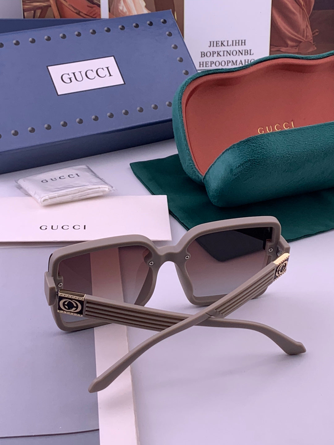 Gucci G2519 Polarized Fashion Black Lens Sunglasses for Women - 357933 - detail image 4