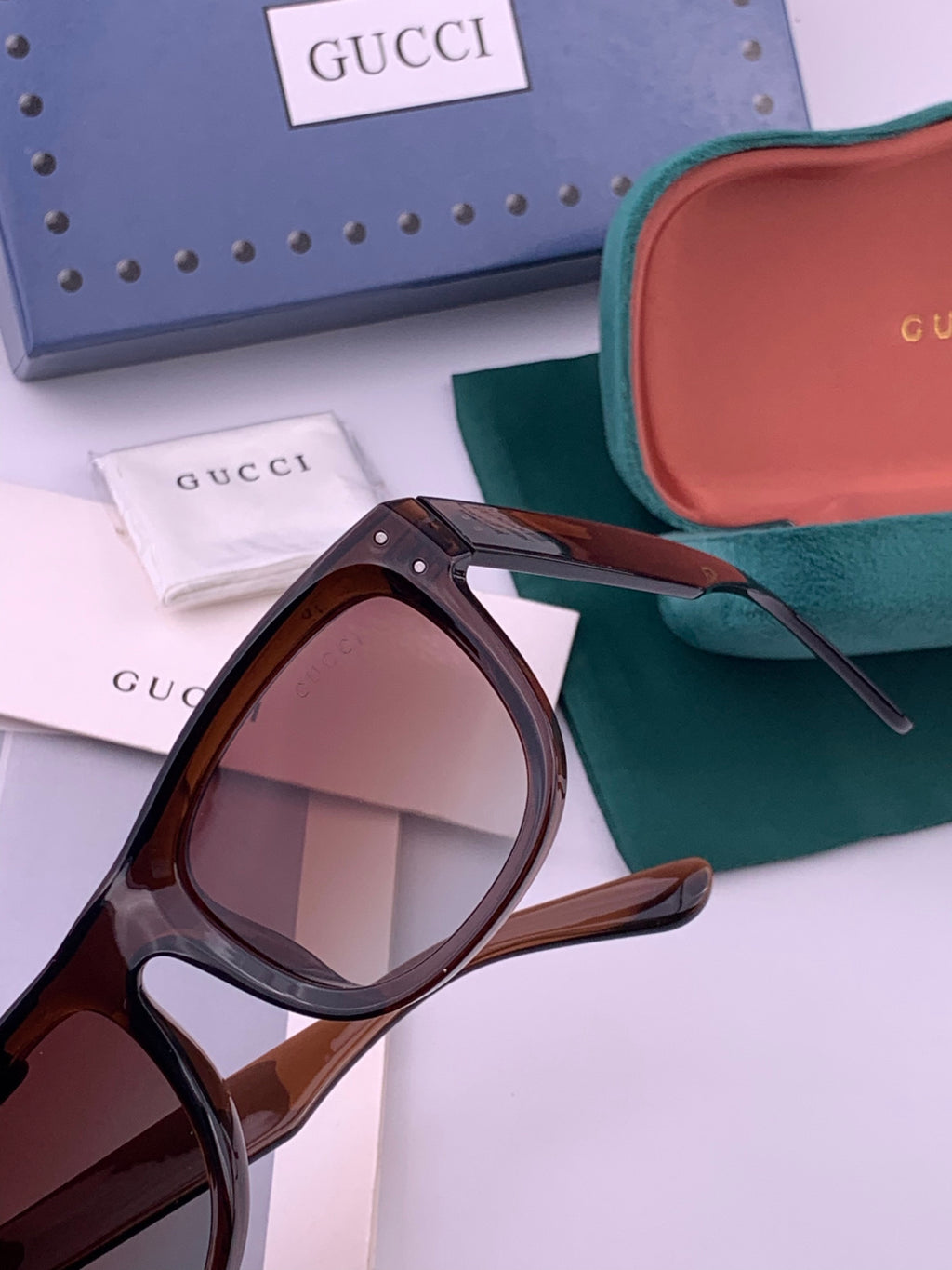 Gucci G9108 Polarized Square Black Lens Sunglasses for Men & Women - 357935 - detail image 3