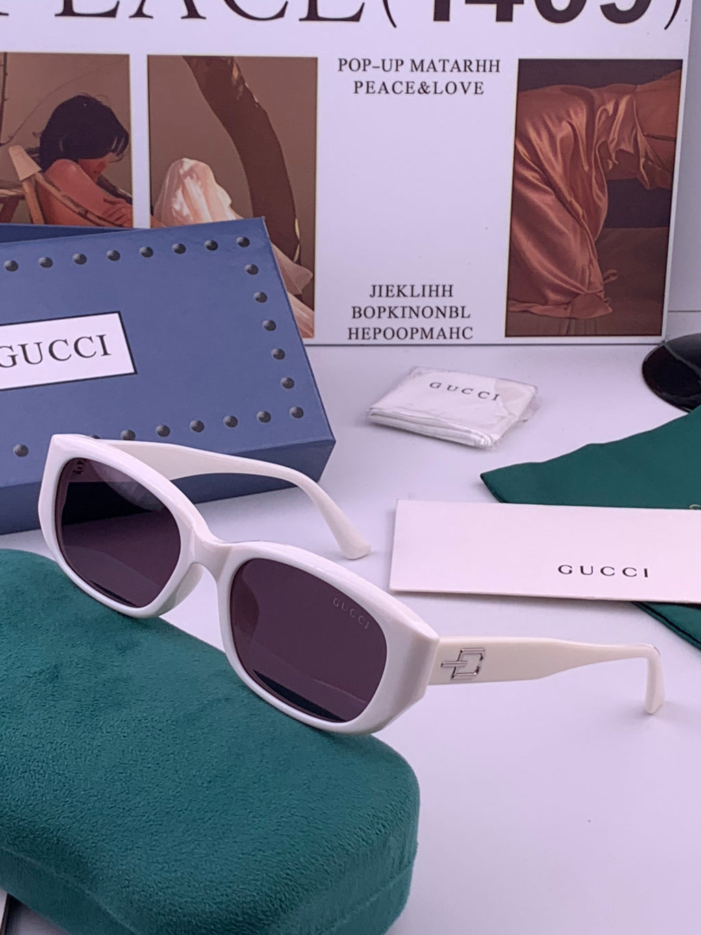 Gucci G7106 Polarized Fashion Black Lens Sunglasses for Men & Women - 357892 - detail image 2