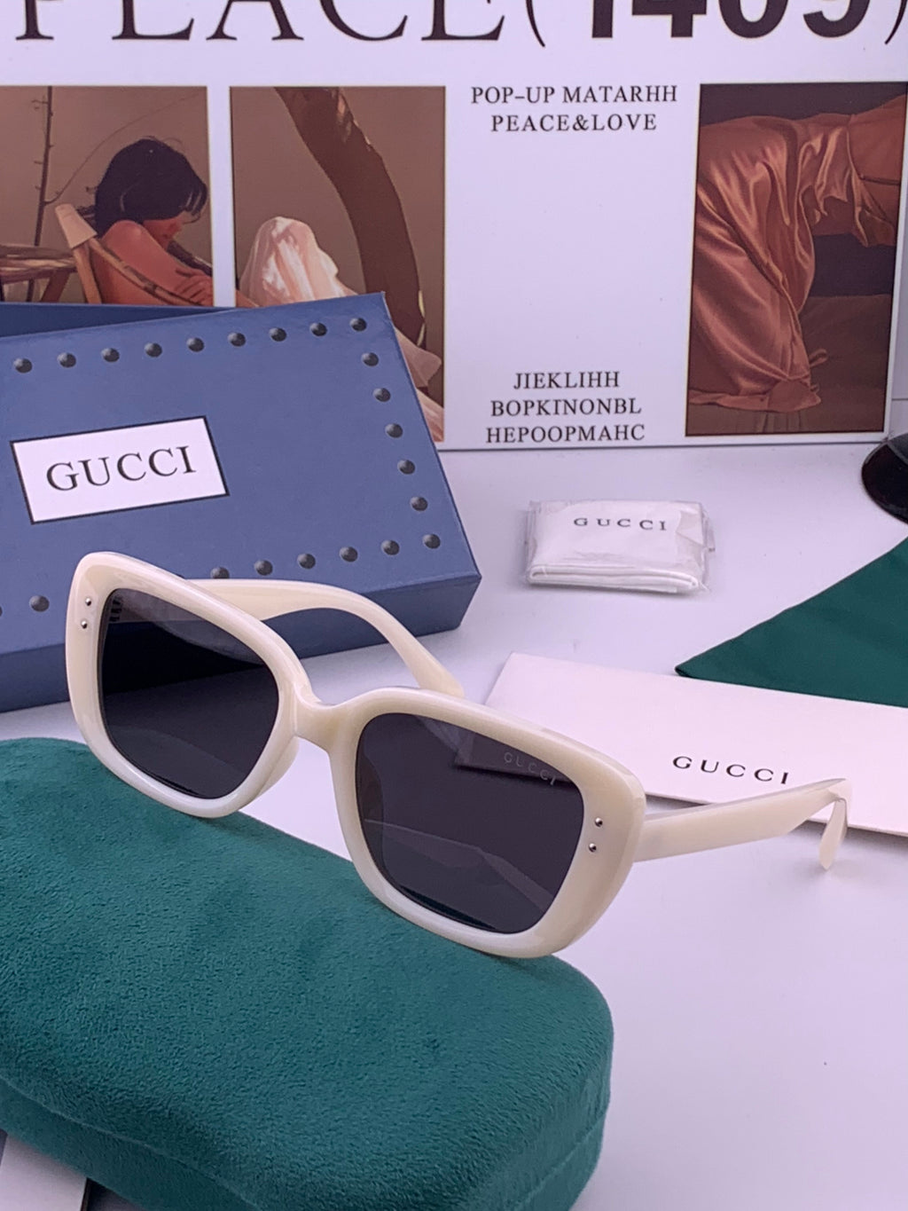 Gucci G5906 Polarized Square Black Lens Sunglasses for Men & Women - 357894 - detail image 2
