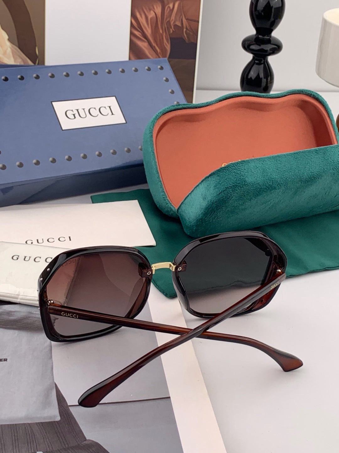 Gucci G14900 Polarized Square Gold Lens Sunglasses for Men & Women - 357897 - detail image 4