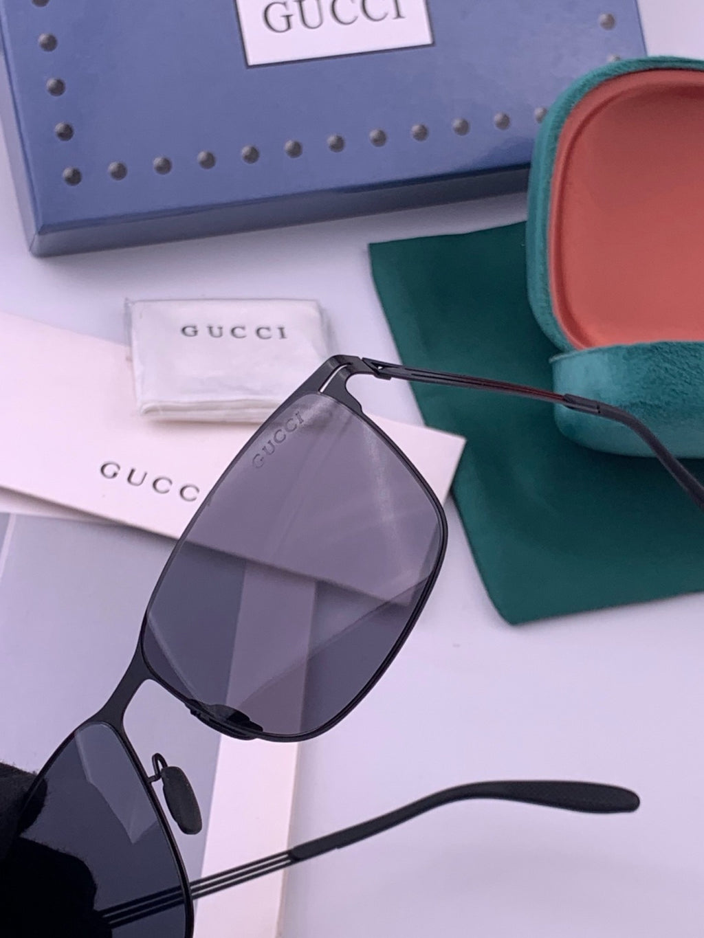 Gucci G7710 Fashion Gold Lens Sunglasses for Men & Women - 357901 - detail image 4