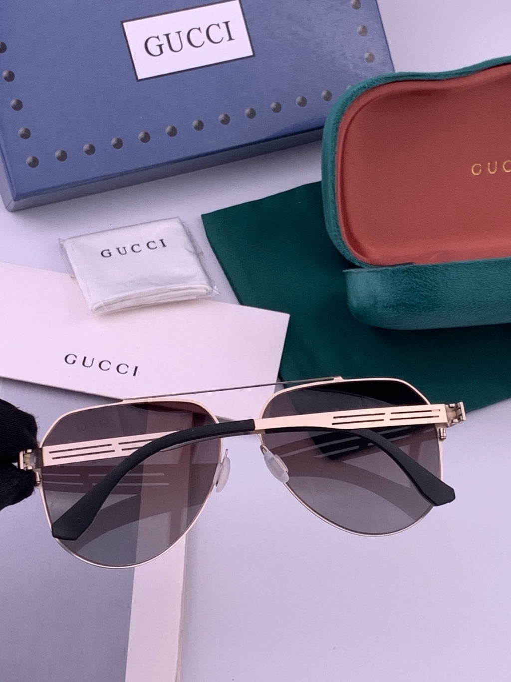 Gucci G5809 Polarized Fashion Gold Lens Sunglasses for Men & Women - 357903 - detail image 6