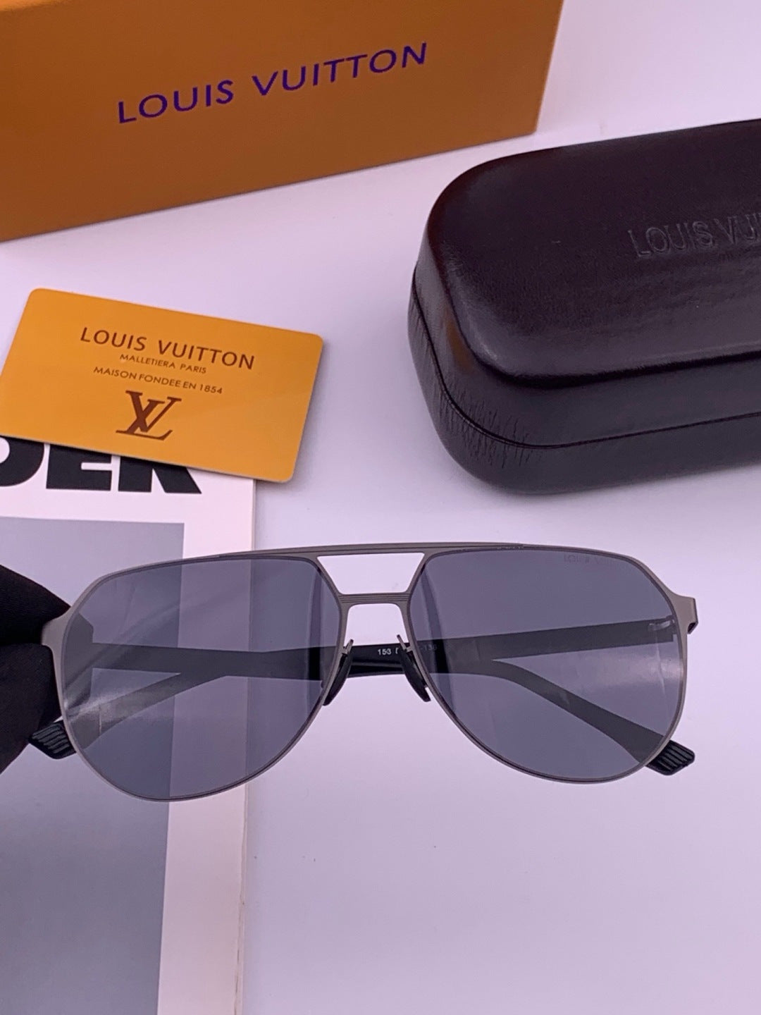 Louis Vuitton L315 Fashion Gold Lens Sunglasses for Men & Women - 357713