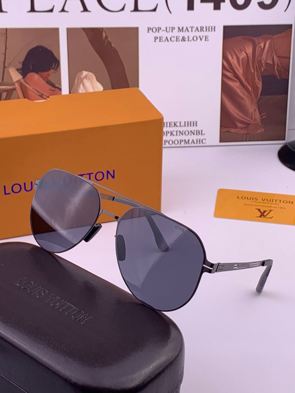 Louis Vuitton L39 Fashion Gold Lens Sunglasses for Men & Women - 357719 - detail image 2