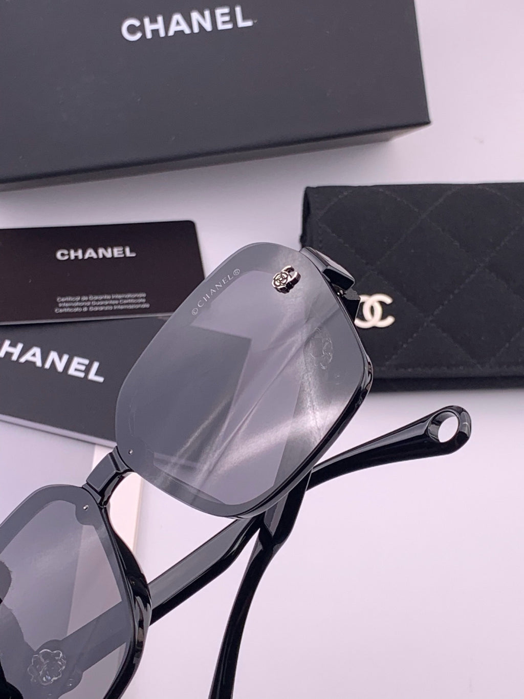 Chanel CH9788 Polarized Oversized Black Lens Sunglasses for Men & Wom - 357979 - detail image 6