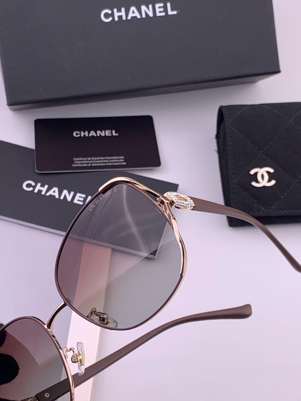 Chanel CH0915 Polarized Fashion Brown Lens Sunglasses for Men & Women - 357981 - detail image 3