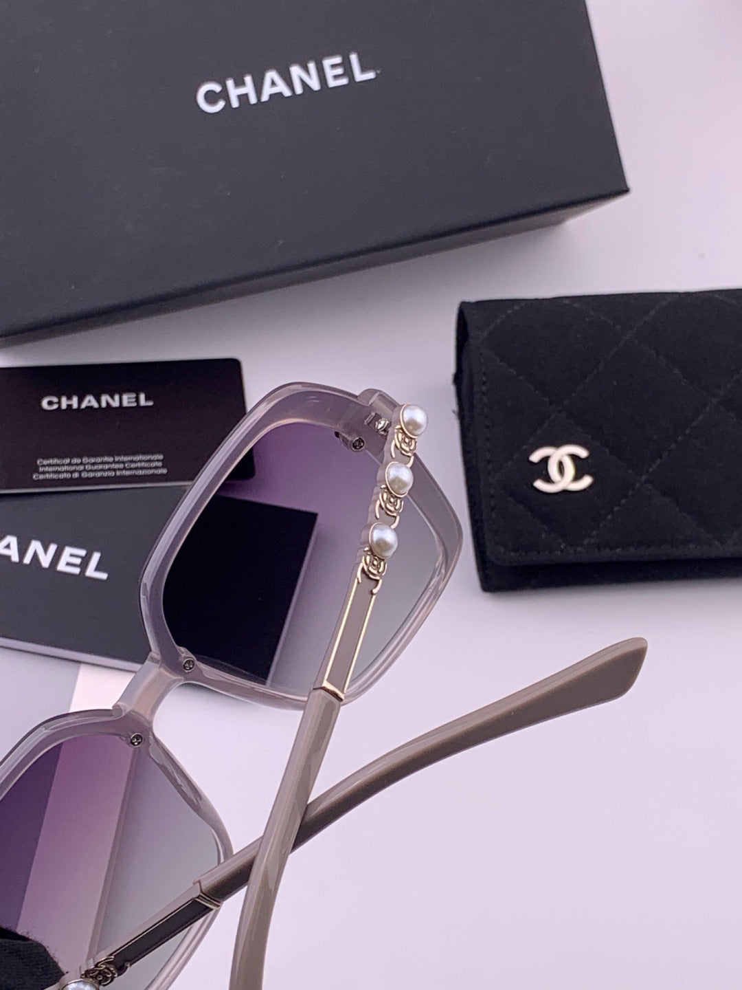 Chanel CH8788 Polarized Oversized Gray Lens Sunglasses for Men & Wome - 357985 - detail image 5