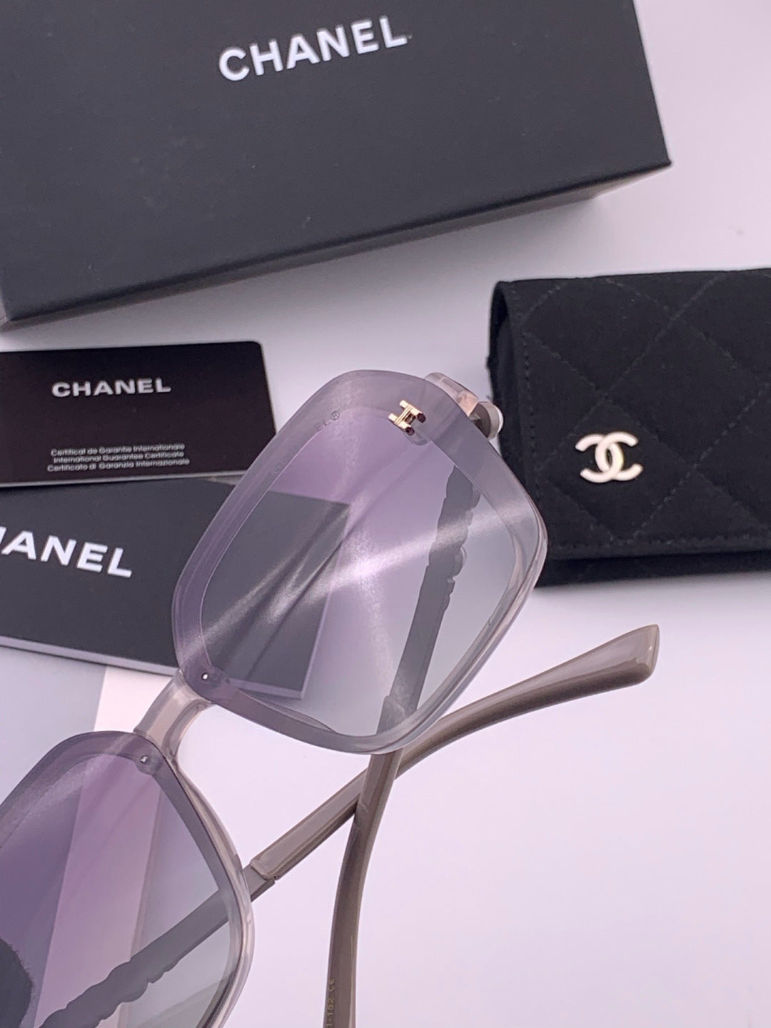 Chanel CH8788 Polarized Oversized Gray Lens Sunglasses for Men & Wome - 357985 - detail image 4