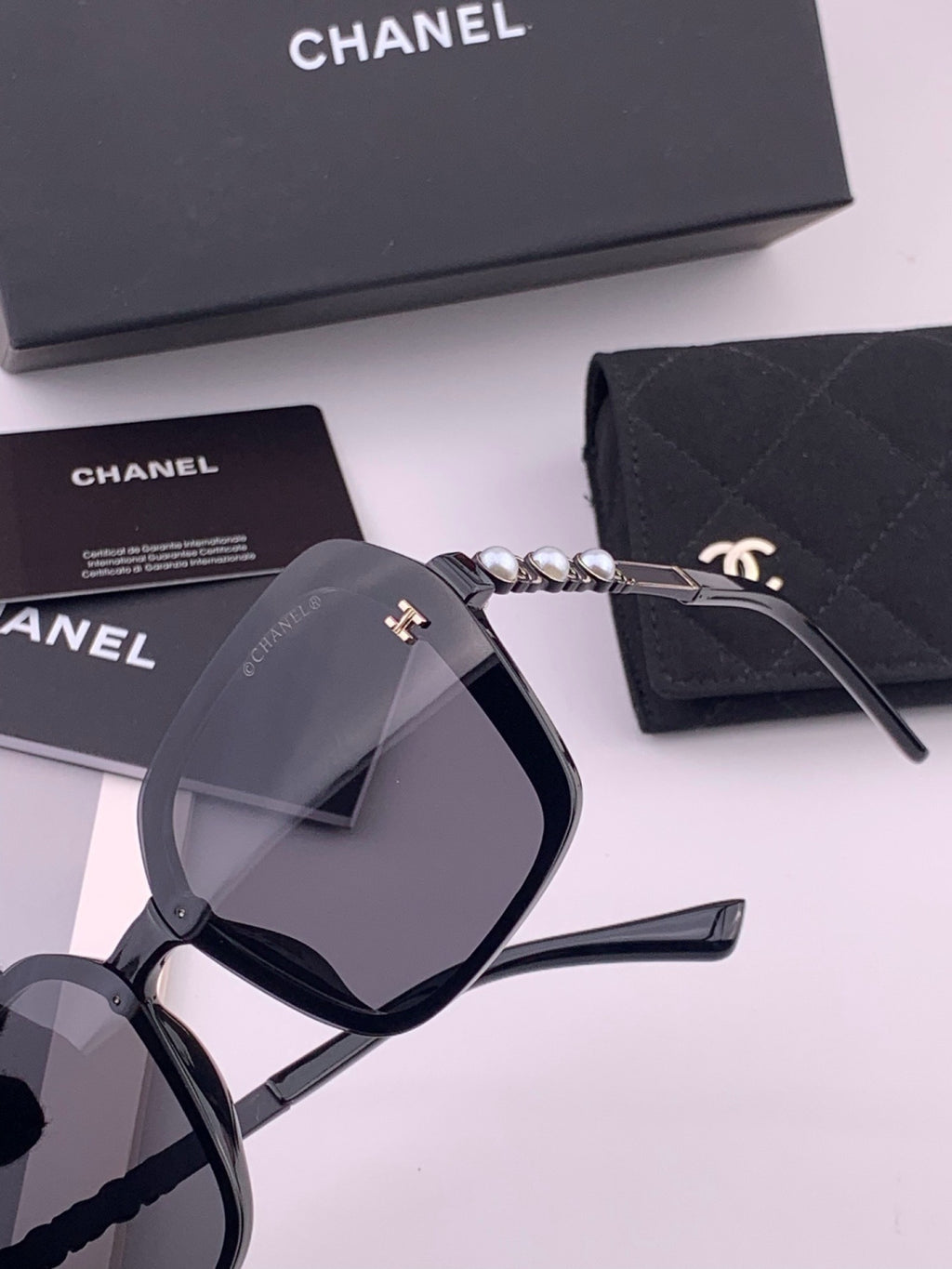 Chanel CH8788 Polarized Oversized Black Lens Sunglasses for Men & Wom - 357986 - detail image 3