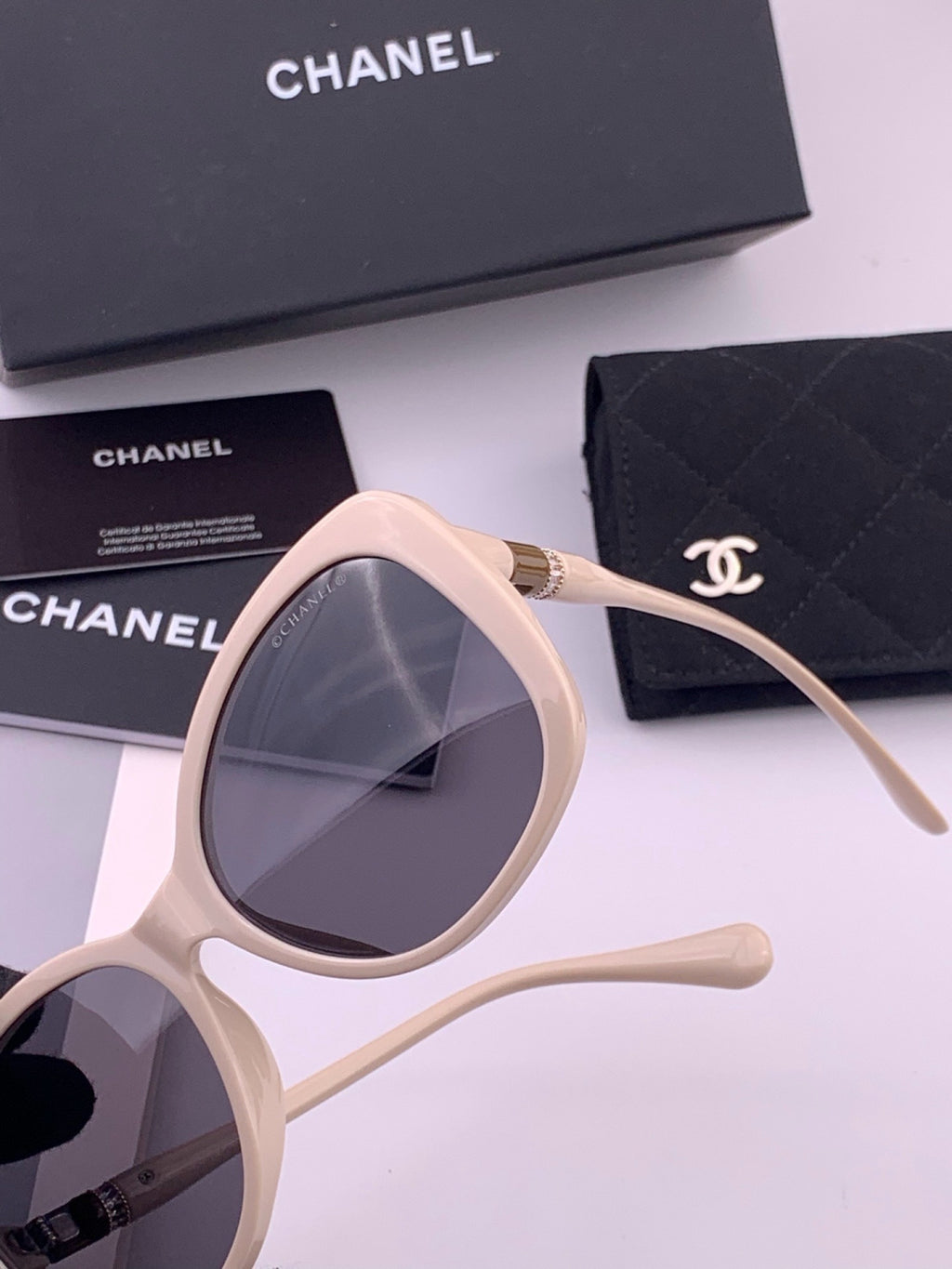 Chanel CH4907 Polarized Square Gray Lens Sunglasses for Women - 358153 - detail image 3
