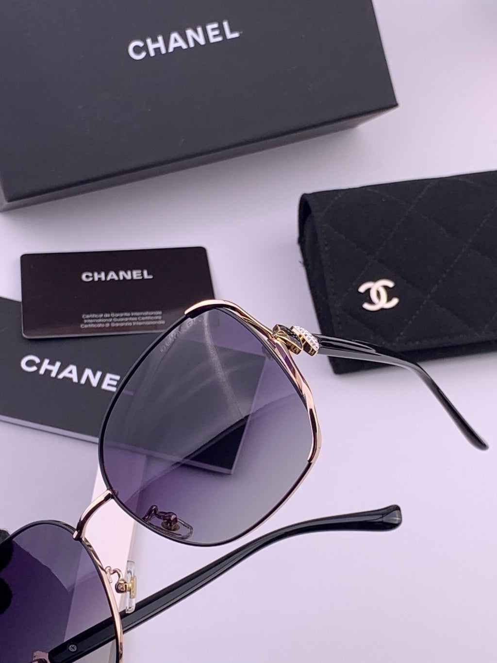 Chanel CH9914 Polarized Fashion Red Lens Sunglasses for Men & Women - 358154 - detail image 3