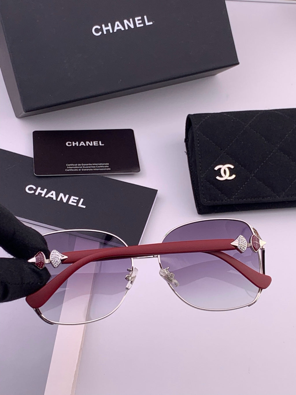 Chanel CH9914 Polarized Fashion Red Lens Sunglasses for Men & Women - 358155 - detail image 4