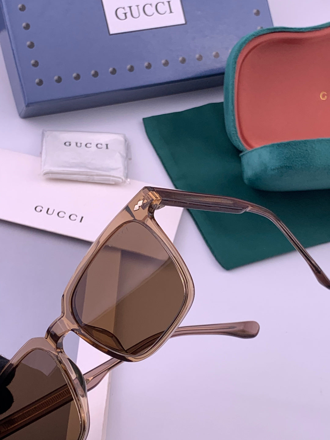 Gucci G0514 Square Brown Lens Sunglasses for Men & Women - 357881 - detail image 3